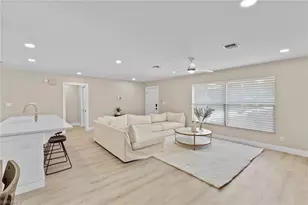 3221 68th St SW, Naples, FL 34105 - Photo 3