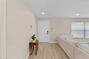 3221 68th St SW, Naples, FL 34105 - Photo 5