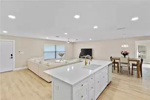3221 68th St SW, Naples, FL 34105 - Photo 11
