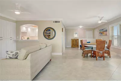 2880 Gulf Shore Blvd N #410, Naples, FL 34103 - Photo 9