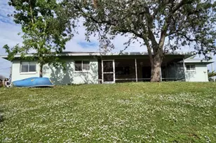 847 Hydrangea Dr, North Fort Myers, FL 33903 - Photo 19