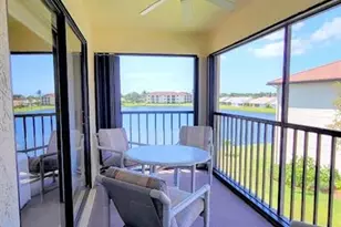 11540 Caravel Cir, Fort Myers, FL 33908 - Photo 15