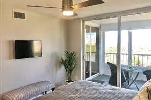 11116 Gulf Shore Dr, Naples, FL 34108 - Photo 19