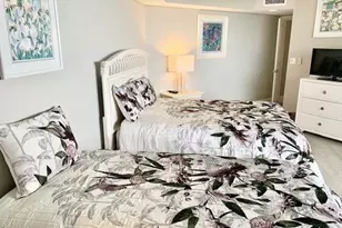 6001 Pelican Bay Blvd, Naples, FL 34108 - Photo 17