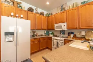 8681 Erice Ct, Naples, FL 34114 - Photo 11