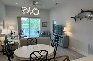 2325 Carrington Ct, Naples, FL 34109 - Photo 7