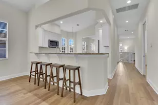 10540 Marino Pointe Drive, Miromar Lakes, FL 33913 - Photo 7