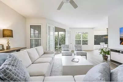 233 Colonade Cir #2205, Naples, FL 34103 - Photo 9