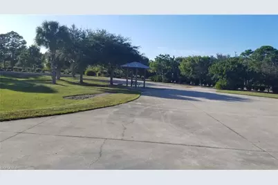 10047 Duquesne St, Port Charlotte, FL 33981 - Photo 27