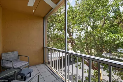 2366 E Mall Dr #309, Fort Myers, FL 33901 - Photo 13