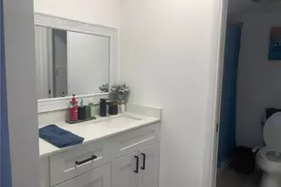 788 Park Shore Dr, Naples, FL 34103 - Photo 7