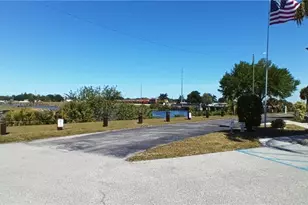 1159 Daniels Rd SE, Moore Haven, FL 33471 - Photo 15