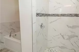 459 NE 2nd Pl, Cape Coral, FL 33909 - Photo 19