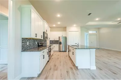 459 NE 2nd Pl, Cape Coral, FL 33909 - Photo 39