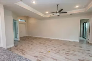 459 NE 2nd Pl, Cape Coral, FL 33909 - Photo 11