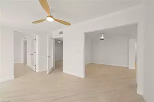 200 Periwinkle Way, Sanibel, FL 33957 - Photo 23