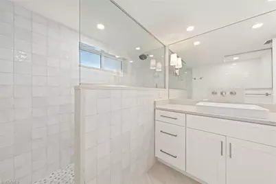 200 Periwinkle Way #111, Sanibel, FL 33957 - Photo 29