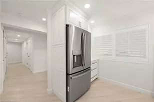 200 Periwinkle Way, Sanibel, FL 33957 - Photo 7