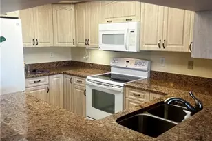 5765 Trailwinds Dr, Fort Myers, FL 33907 - Photo 15