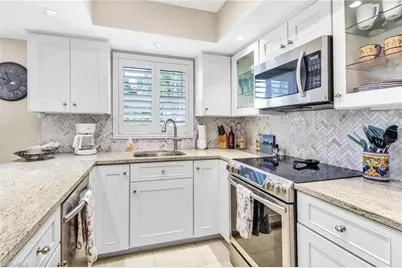 3200 Binnacle Dr #D3, Naples, FL 34103 - Photo 7