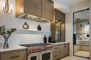 612 Binnacle Dr, Naples, FL 34103 - Photo 15