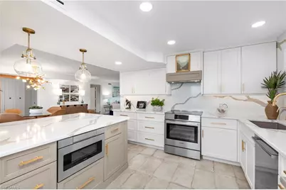 12945 Vanderbilt Dr #409, Naples, FL 34110 - Photo 15