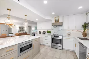 12945 Vanderbilt Dr, Naples, FL 34110 - Photo 15