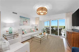 12945 Vanderbilt Dr, Naples, FL 34110 - Photo 7