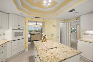 425 Dockside Dr, Naples, FL 34110 - Photo 17