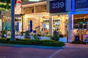 583 Beachwalk Cir, Naples, FL 34108 - Photo 37