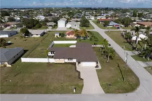 1725 SE 3rd St, Cape Coral, FL 33990 - Photo 7