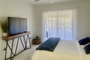 788 Park Shore Dr, Naples, FL 34103 - Photo 9