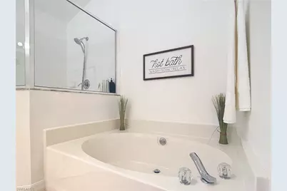 8452 Indian Wells Way, Naples, FL 34113 - Photo 23