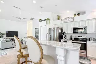 8452 Indian Wells Way, Naples, FL 34113 - Photo 11