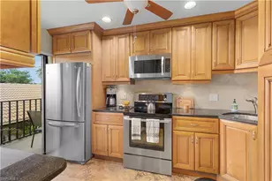 3370 10th St N, Naples, FL 34103 - Photo 7