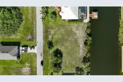 2905 NW 3rd Ter, Cape Coral, FL 33993 - Photo 9