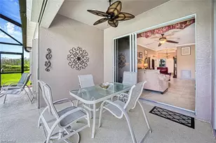 10092 Oakhurst Way, Fort Myers, FL 33913 - Photo 11