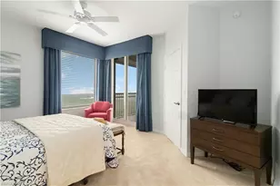 1001 Arbor Lake Dr, Naples, FL 34110 - Photo 11