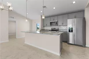 522 NW 20th St, Cape Coral, FL 33993 - Photo 9