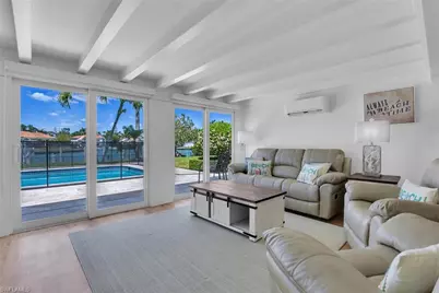 367 Mooring Line Dr, Naples, FL 34102 - Photo 3