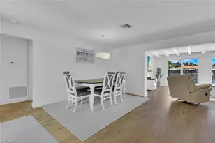 367 Mooring Line Dr, Naples, FL 34102 - Photo 13