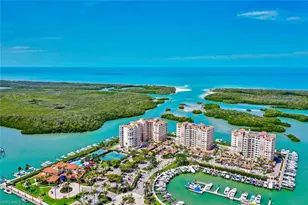 425 Dockside Dr, Naples, FL 34110 - Photo 1