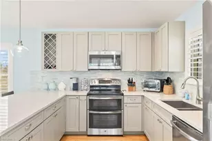 1234 Middle Gulf Dr, Sanibel, FL 33957 - Photo 11