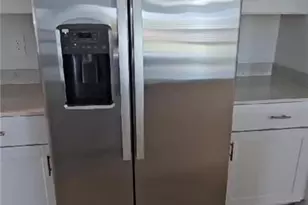 20160 Caroline Crk Pl, Lehigh Acres, FL 33974 - Photo 13