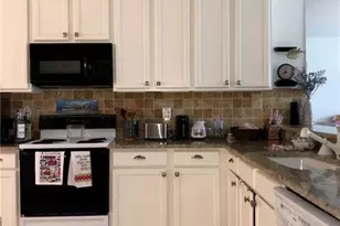 3538 Haldeman Creek Dr, Naples, FL 34112 - Photo 9