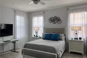 9126 Chula Vista St, Naples, FL 34113 - Photo 7