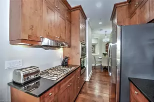 555 5th Ave S, Naples, FL 34102 - Photo 11