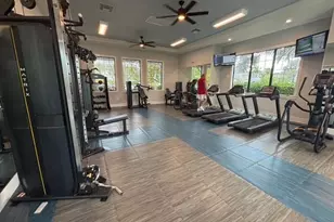 2543 Seychelles Dr, Naples, FL 34112 - Photo 25