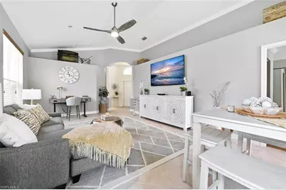 1346 Triandra Ln, Naples, FL 34119 - Photo 7