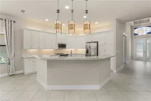 10079 Chesapeake Bay Dr, Fort Myers, FL 33913 - Photo 9